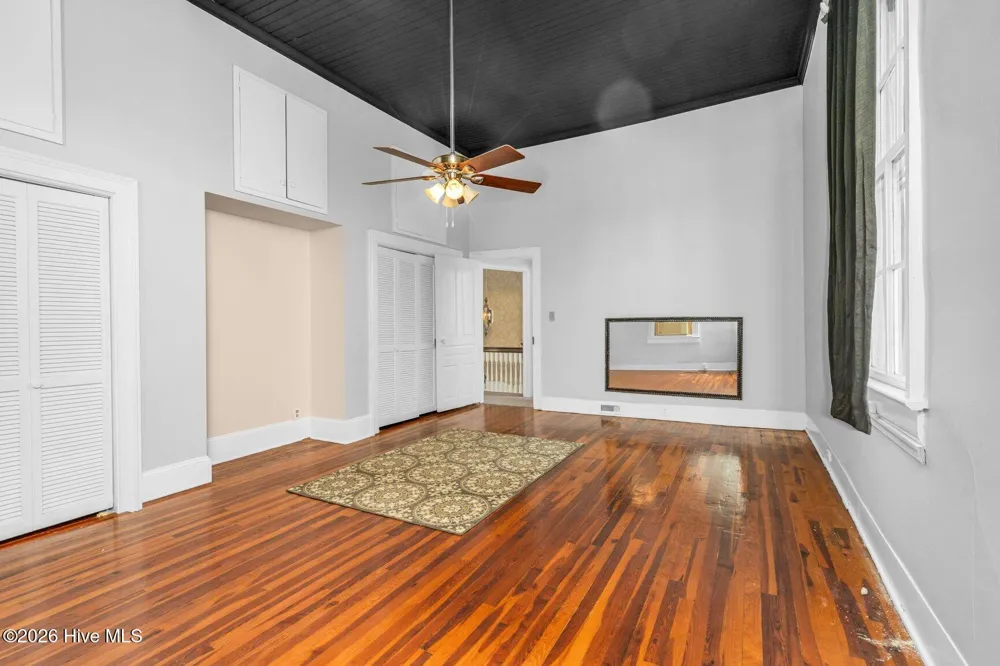 405 E Center Street Nashville, NC 27856