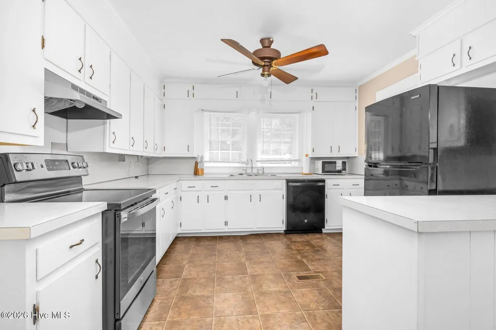 405 E Center Street Nashville, NC 27856