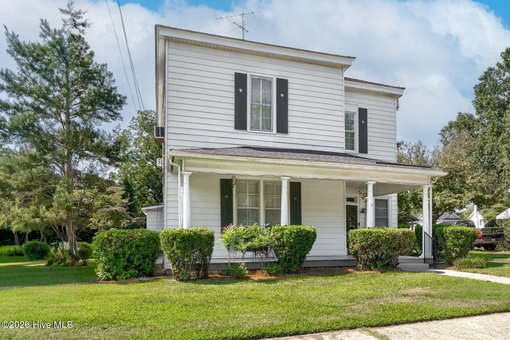 405 E Center Street Nashville, NC 27856