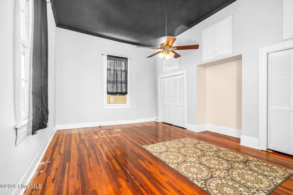 405 E Center Street Nashville, NC 27856