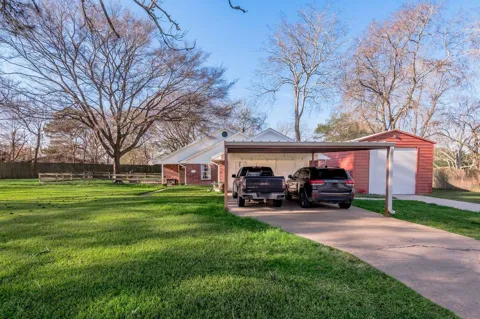 2203 Shannon Drive