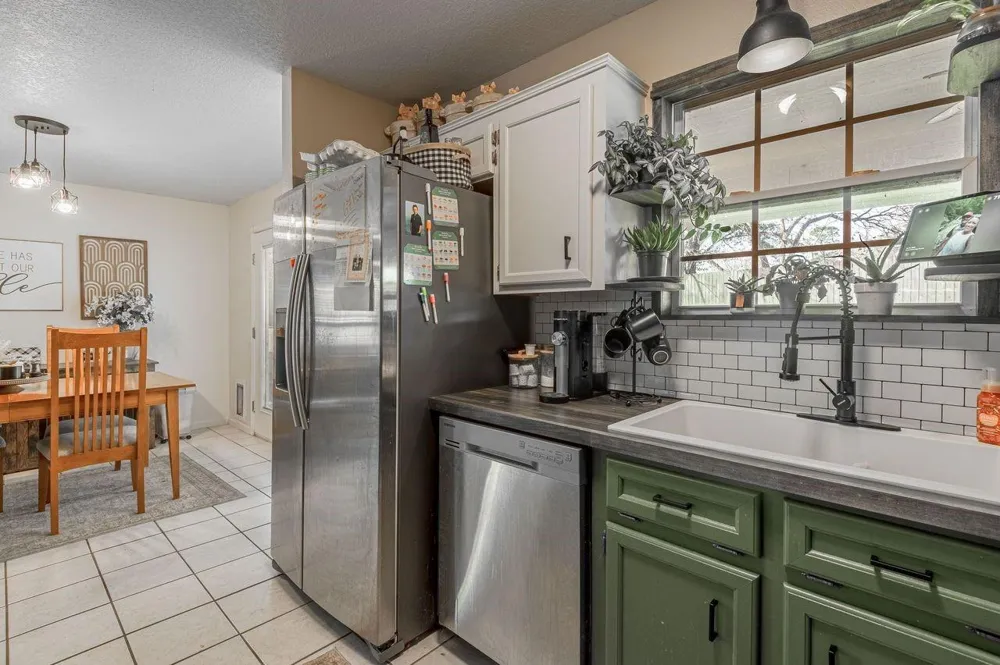 2203 Shannon Drive Huntsville, TX 77320