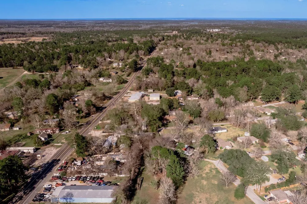 2203 Shannon Drive Huntsville, TX 77320