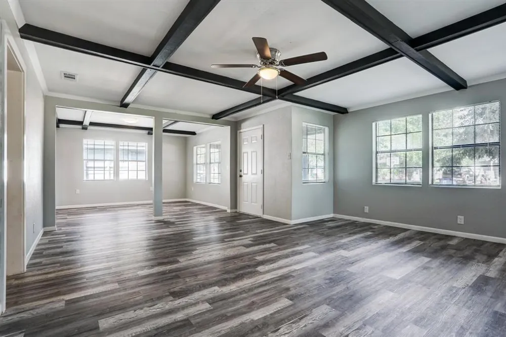 1236 San Felipe Street Angleton, TX 77515