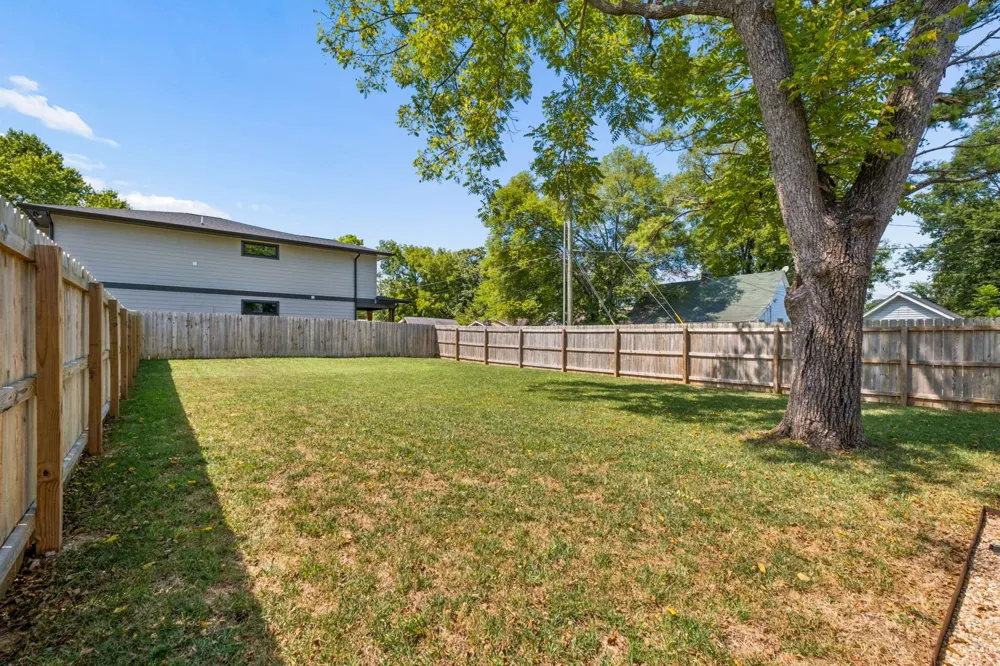 725 N Highland Ave Murfreesboro, TN 37130