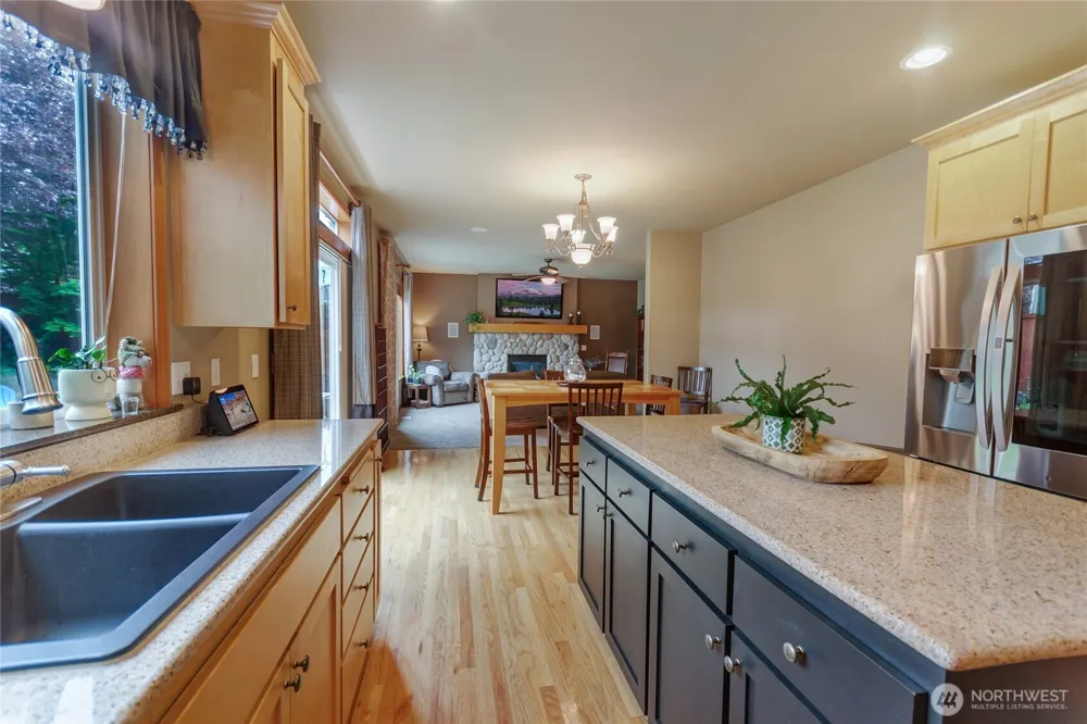 11821 184th Street E Puyallup, WA 98374