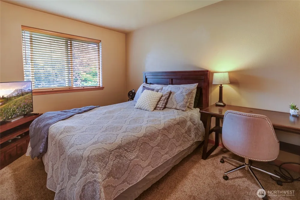 11821 184th Street E Puyallup, WA 98374