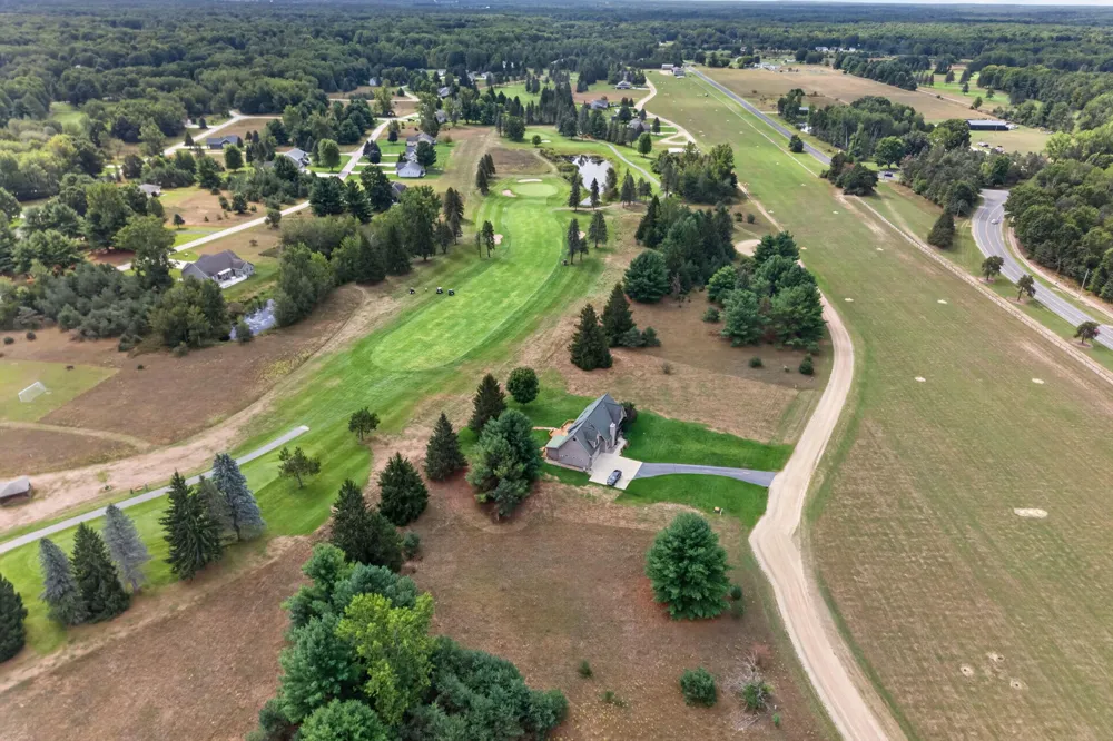 7700 Red Fox Road #39 Morton Township, MI 49346