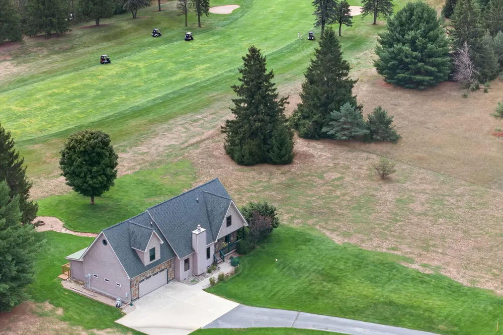 7700 Red Fox Road #39 Morton Township, MI 49346