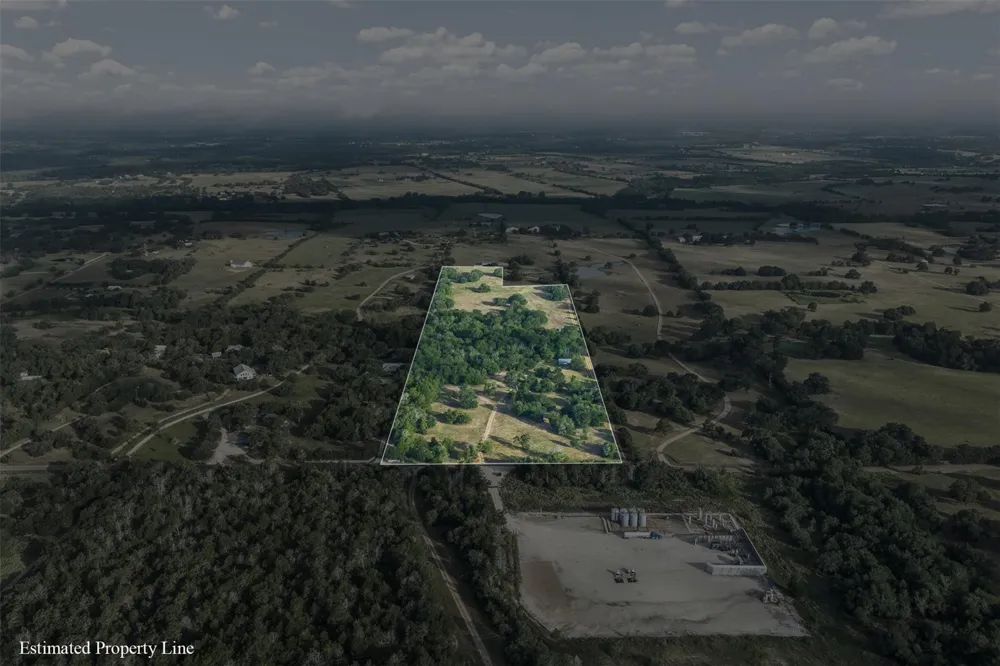 444 Nassau Road Round Top, TX 78954