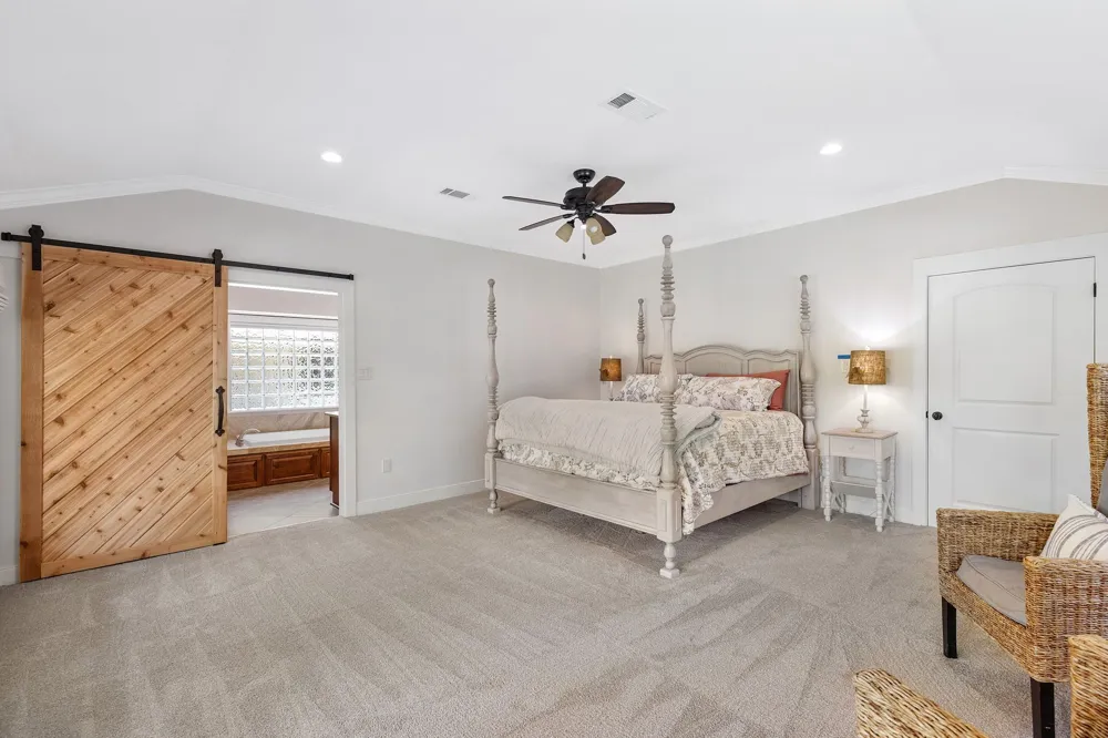 3042 Poskey Road Anahuac, TX 77514