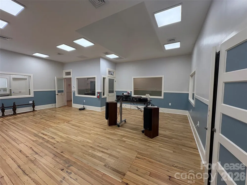 128 E Innes Street #B Salisbury, NC 28144