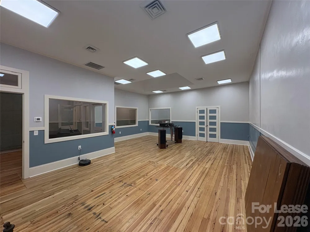 128 E Innes Street #B Salisbury, NC 28144