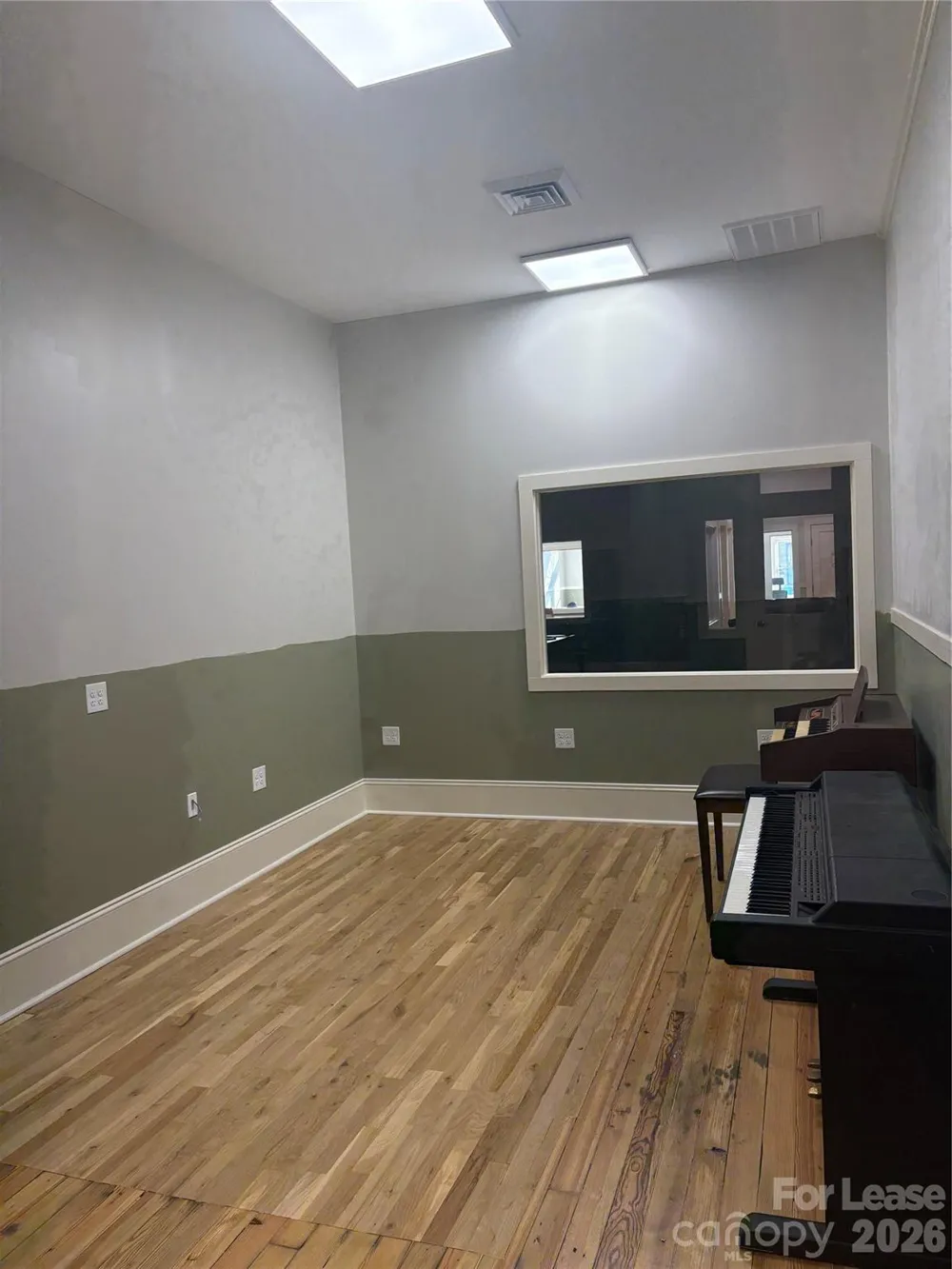 128 E Innes Street #B Salisbury, NC 28144