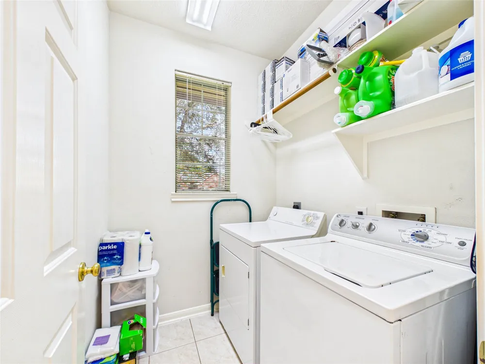 1119 Sussex Trail Pearland, TX 77584