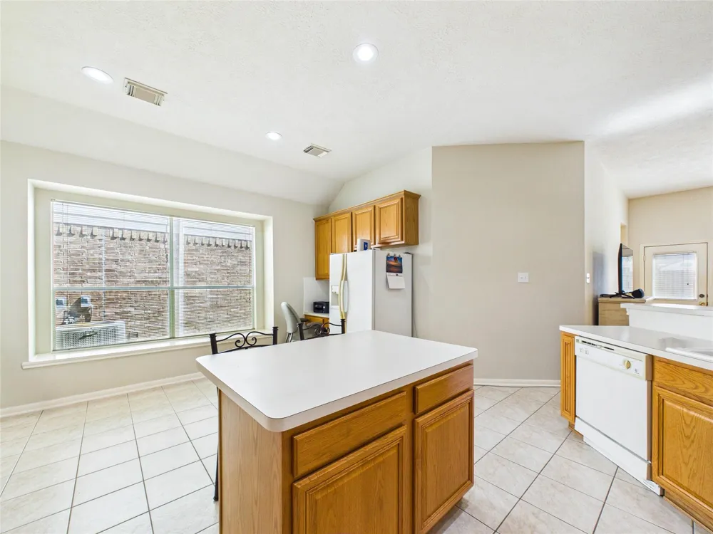 1119 Sussex Trail Pearland, TX 77584