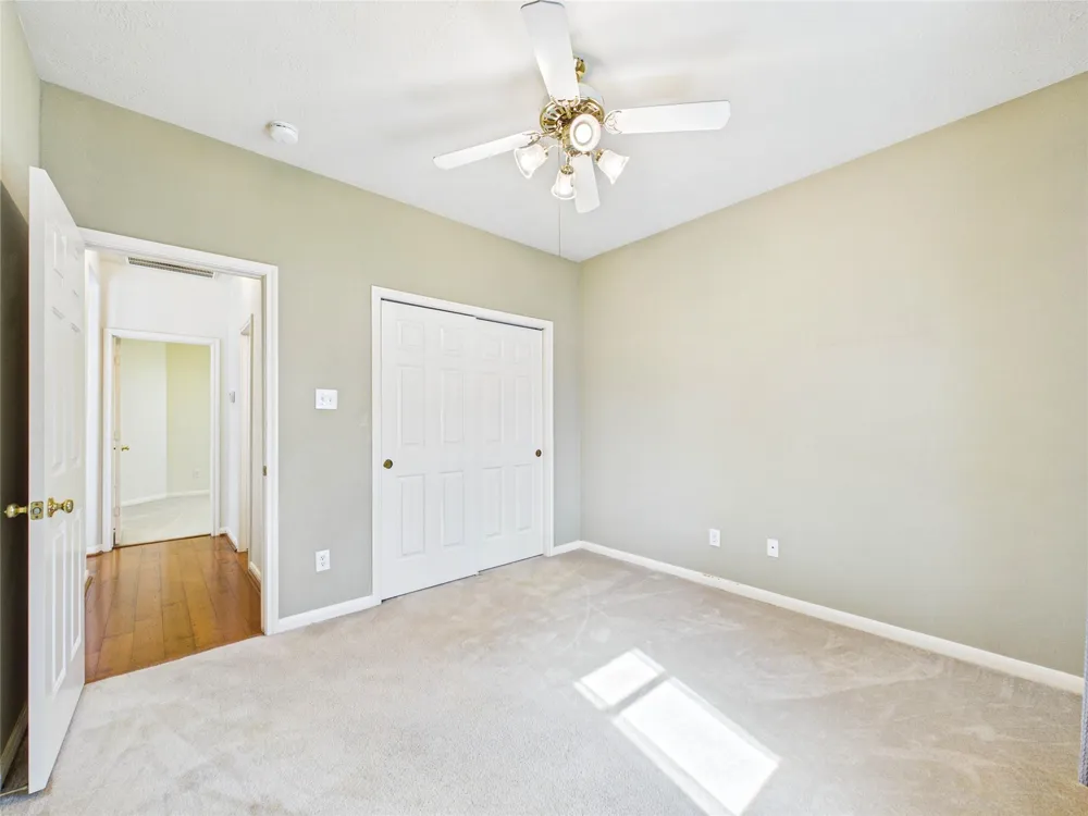 1119 Sussex Trail Pearland, TX 77584