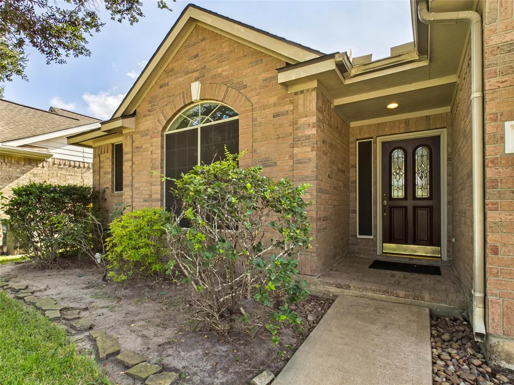 1119 Sussex Trail Pearland, TX 77584