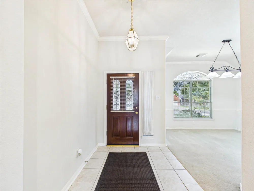 1119 Sussex Trail Pearland, TX 77584