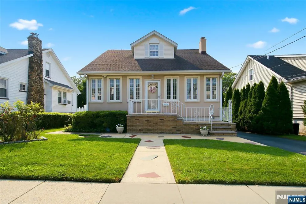 404 Palmer Avenue Maywood, NJ 07607