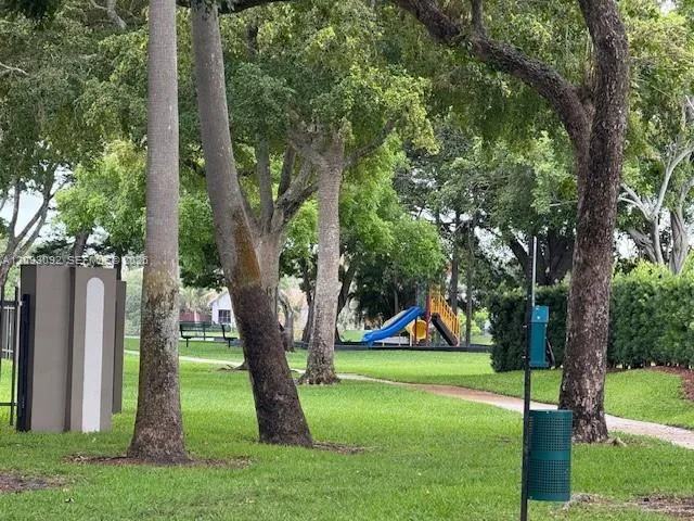 2856 Cambridge Ln #2856 Cooper City, FL 33026