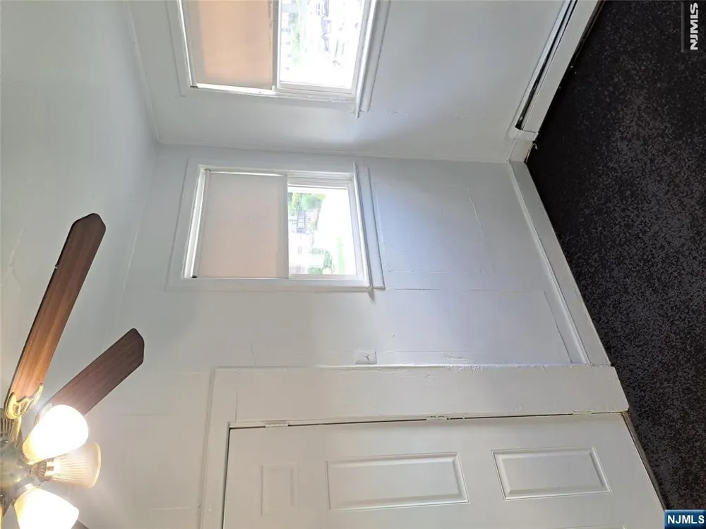114-116 Myers 1 Hackensack, NJ 07601
