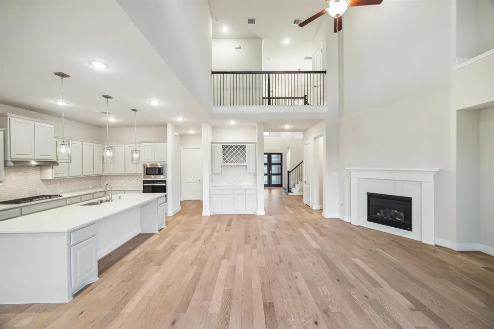 13803 Dorado Pointe Drive Cypress, TX 77433