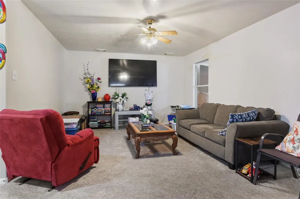 1819 NW Emerald Pathway Drive Spring, TX 77388