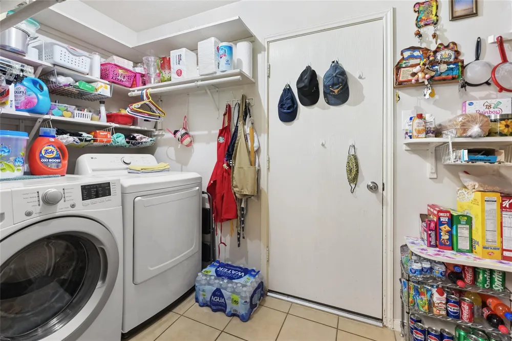 1819 NW Emerald Pathway Drive Spring, TX 77388