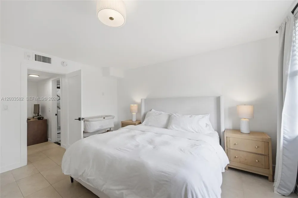 17800 Atlantic Blvd #PH3 Sunny Isles Beach, FL 33160