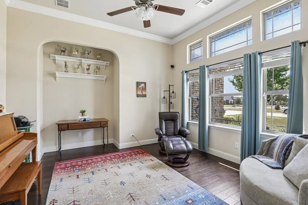 620 Cross Creek Drive Waxahachie, TX 75167
