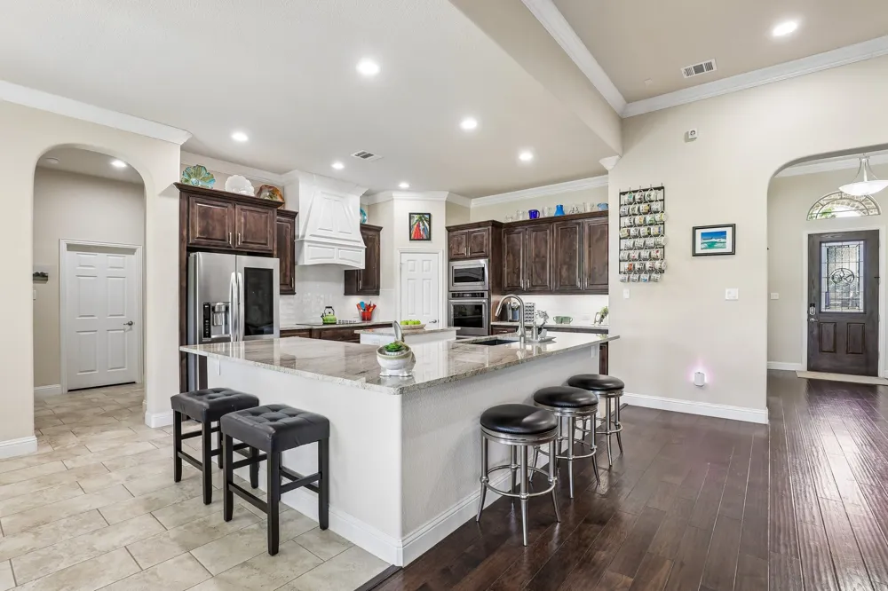620 Cross Creek Drive Waxahachie, TX 75167