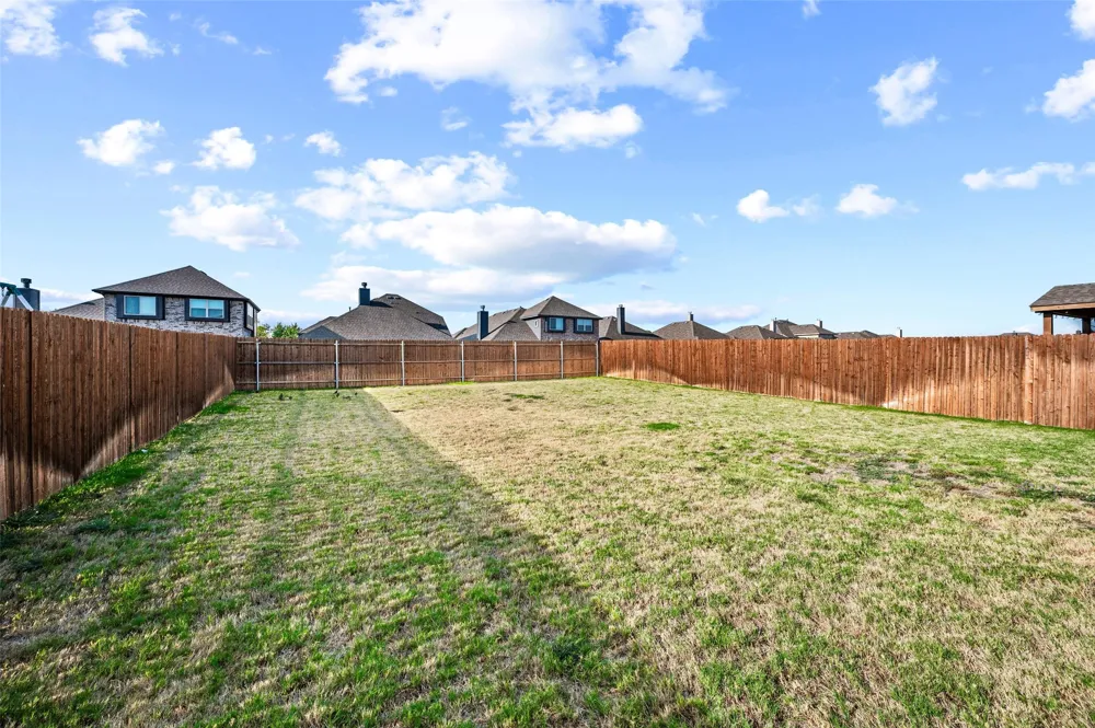4425 Ridgehurst Lane Fort Worth, TX 76036