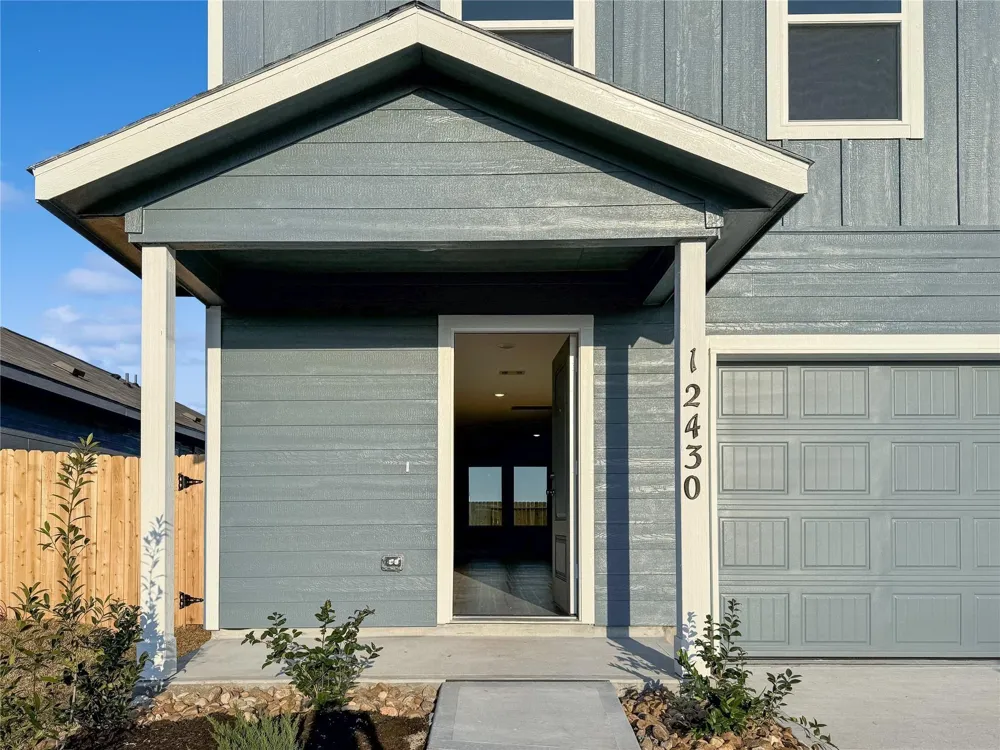 12430 Wild Strawberry Road Houston, TX 77038