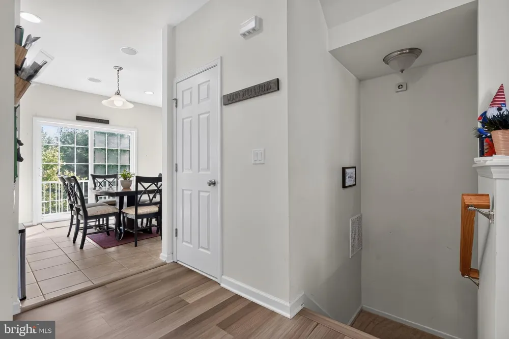 24 MOUNTIE LANE Chesterfield, NJ 08515