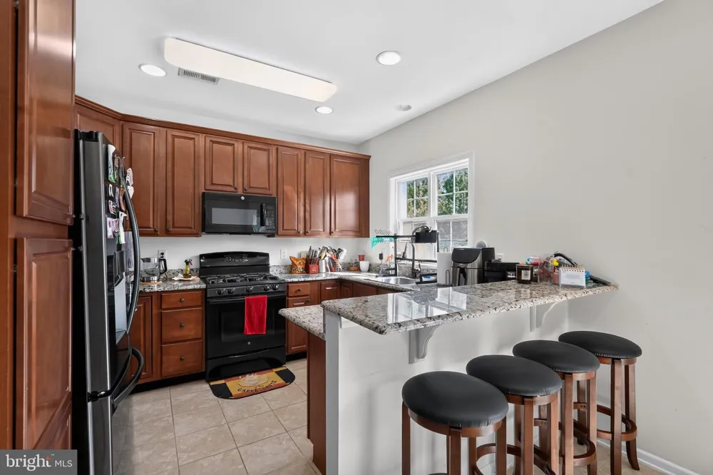 24 MOUNTIE LANE Chesterfield, NJ 08515