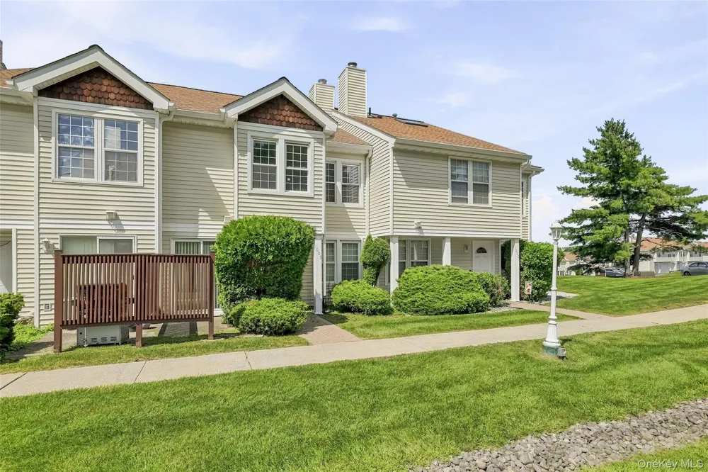 1005 Whispering Hills Chester, NY 10918