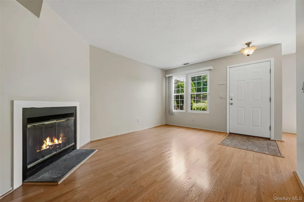 1005 Whispering Hills Chester, NY 10918