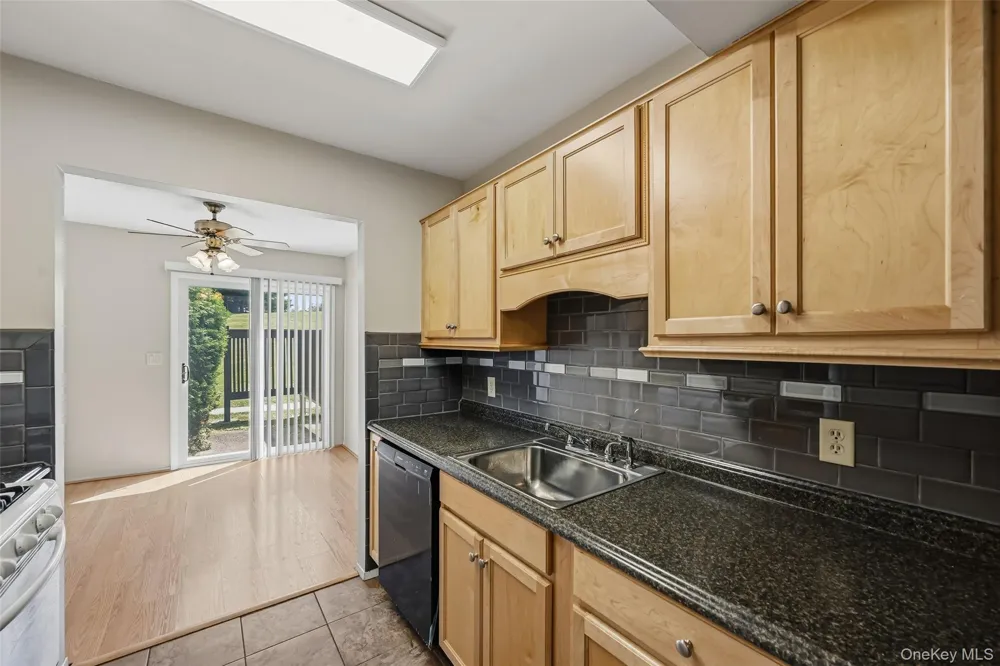 1005 Whispering Hills Chester, NY 10918