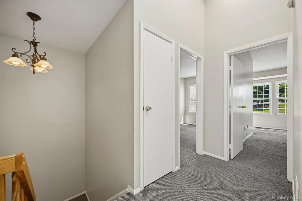 1005 Whispering Hills Chester, NY 10918