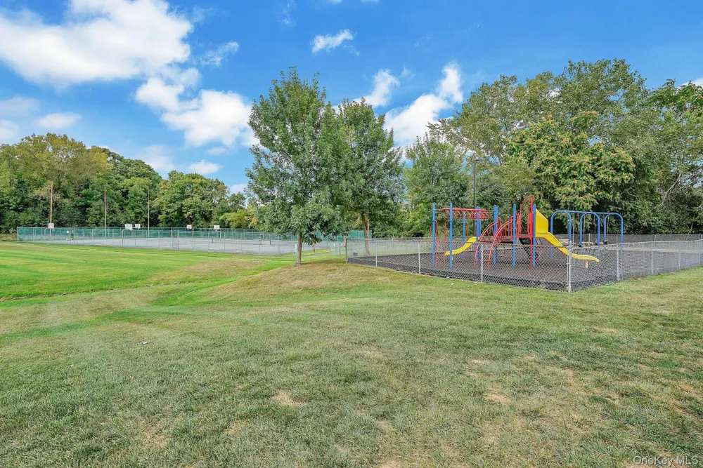 1005 Whispering Hills Chester, NY 10918
