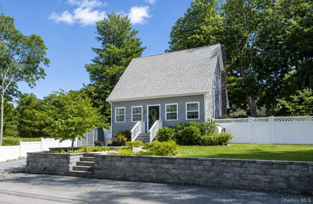 15 Canary Road Rocky Point, NY 11778