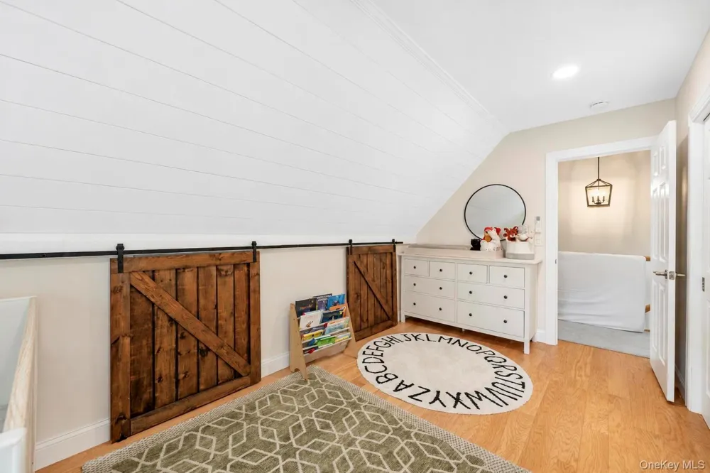 15 Canary Road Rocky Point, NY 11778