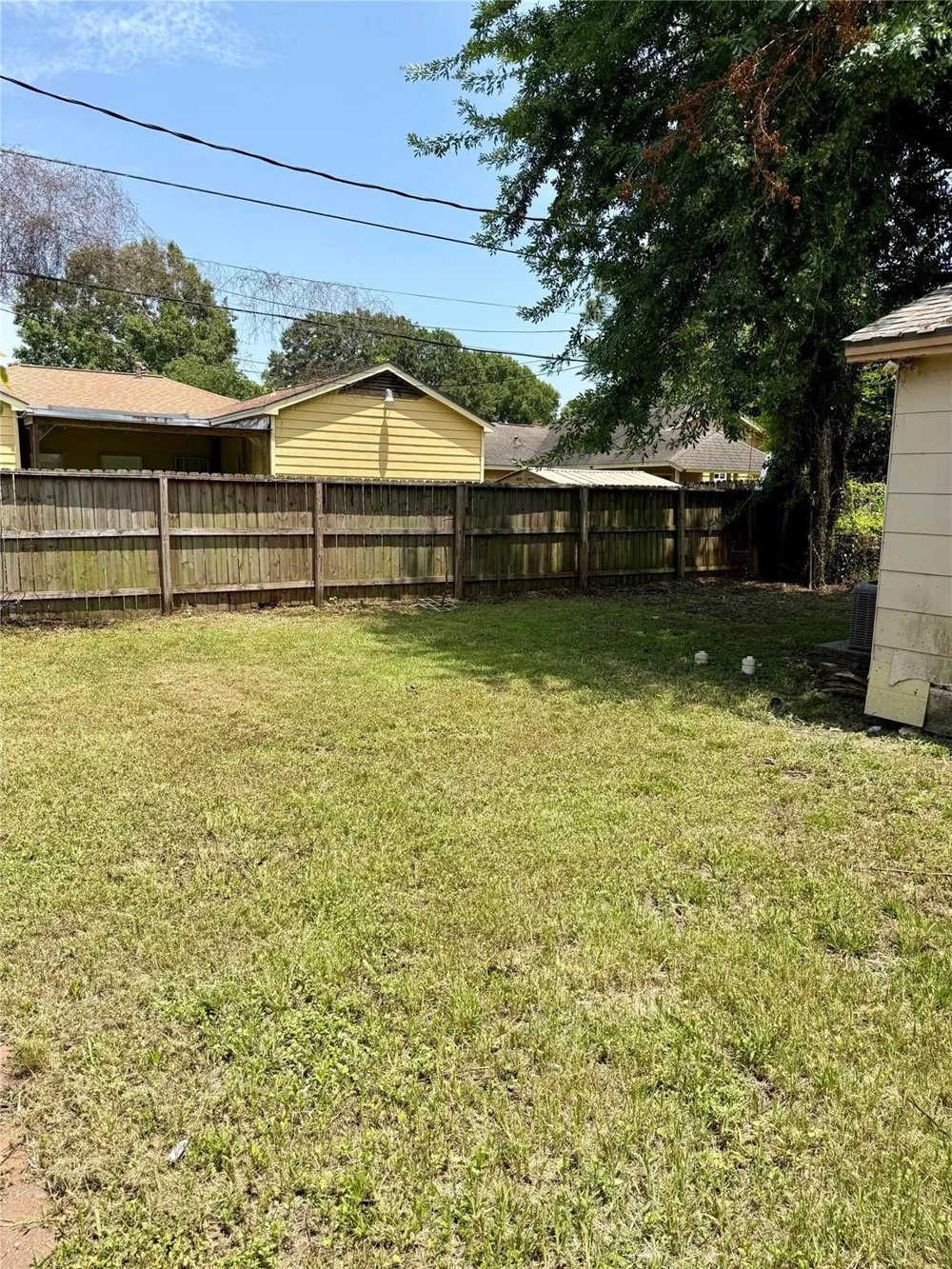 1908 Oregon Street Baytown, TX 77520