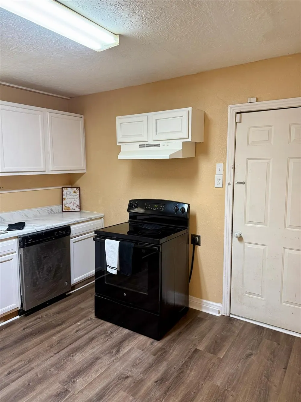 1908 Oregon Street Baytown, TX 77520