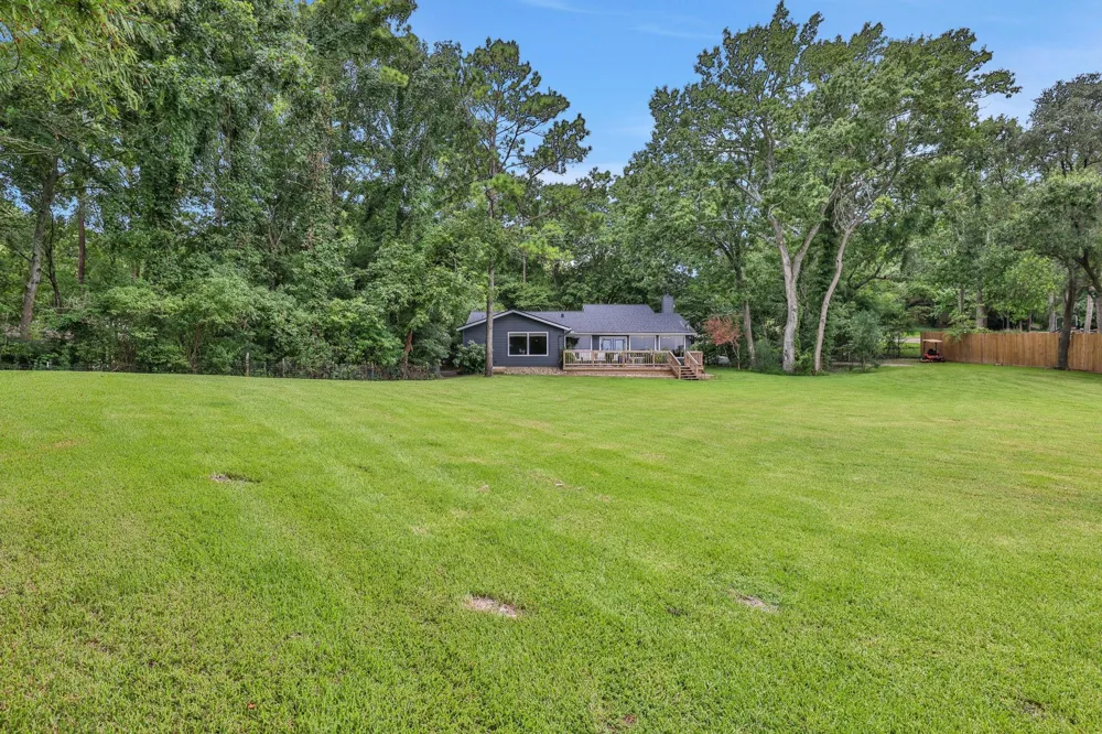 220 Harbor Run Drive Coldspring, TX 77331