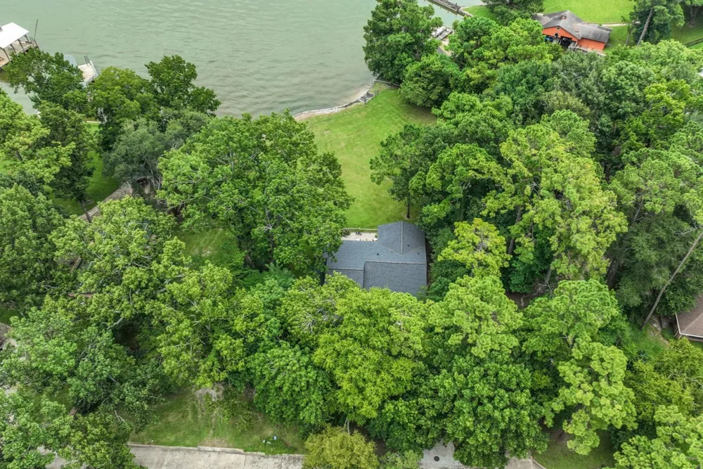 220 Harbor Run Drive Coldspring, TX 77331