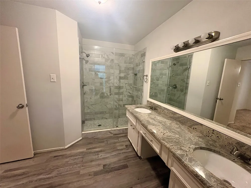 80 Fallenstone Drive The Woodlands, TX 77381