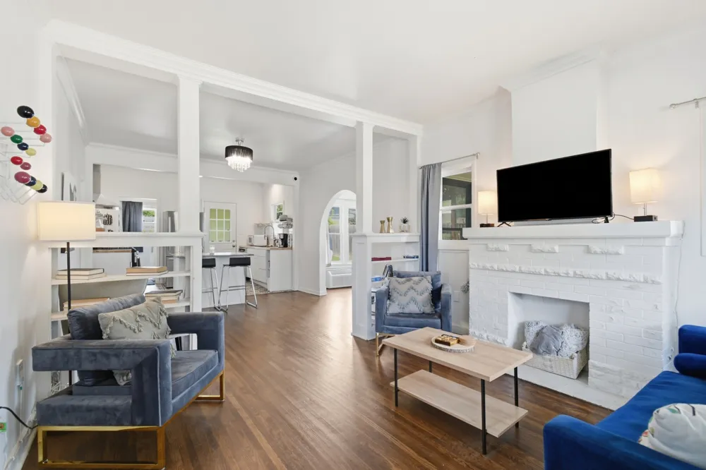 2015 W Easton Street Tulsa, OK 74127