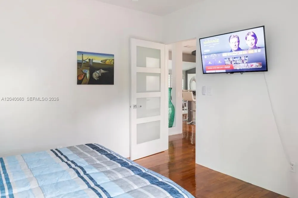 1232 NE 16th Ter Fort Lauderdale, FL 33304
